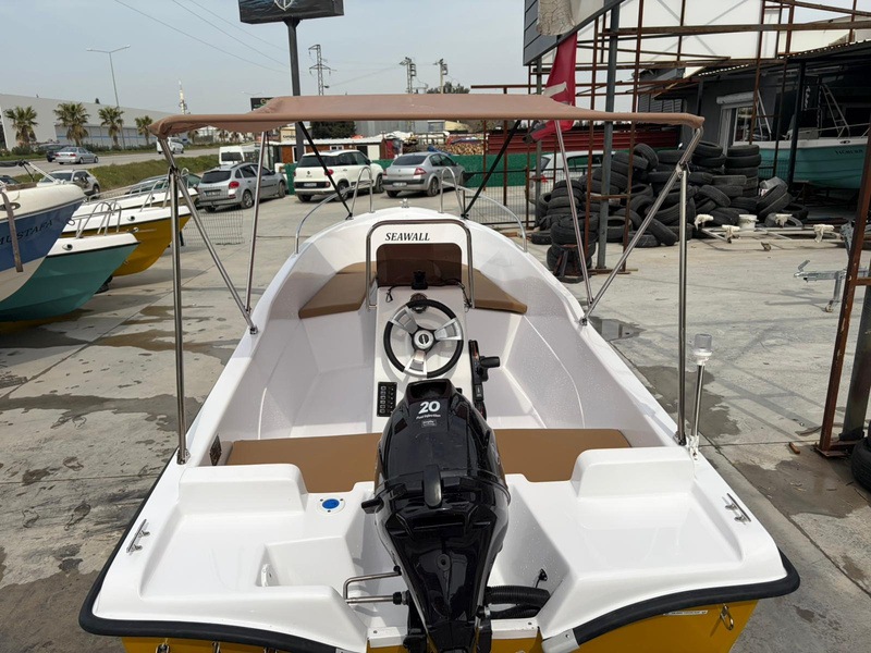 SeaWall 4.65 — kıç görünümü